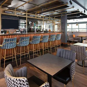 *** Hotel Ibis Styles London Gatwick Airport Wielka Brytania