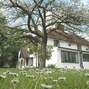 https://the-white-house-takeley.cambridgehotelsuk.com